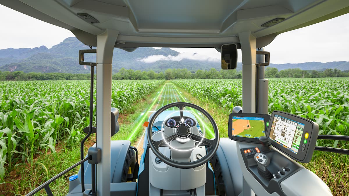 Tecnologia dentro da cabine que auxilia no monitoramento da colheita.
