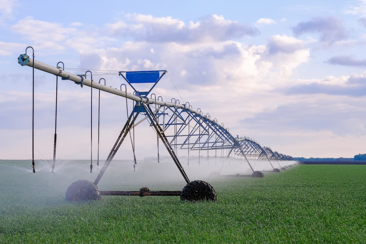Máquina de irrigação agrícola
