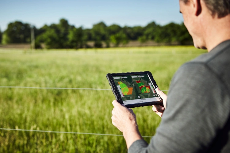 Agricultura digital controlada pelo tablet